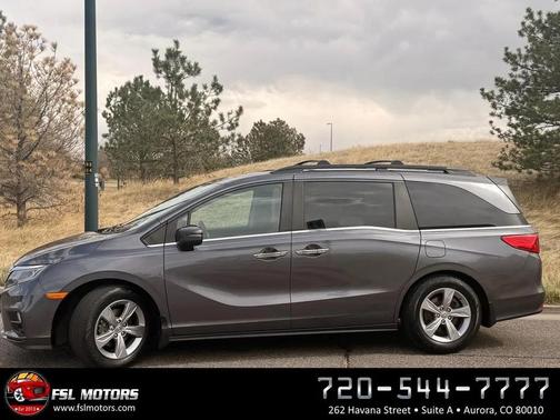 Lunar Silver Metallic 2018 Honda Odyssey EX