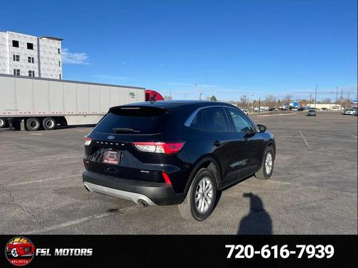 2022 Ford Escape SE