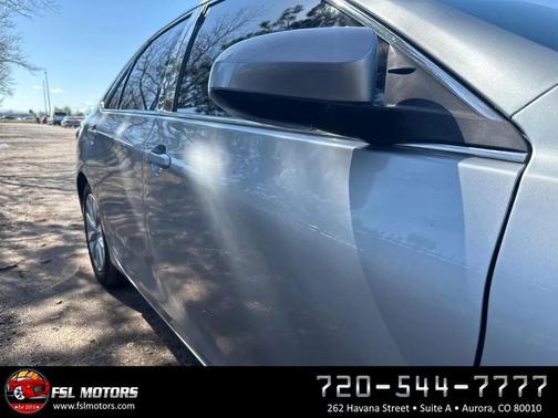 2017 Toyota Camry Hybrid XLE
