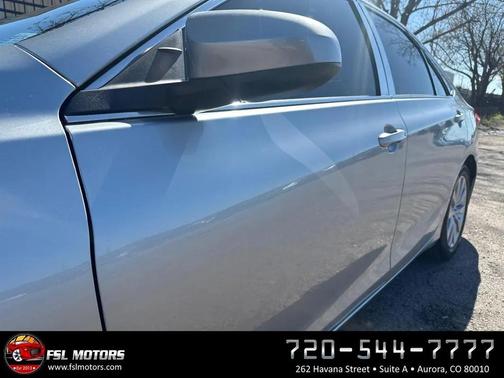 2017 Toyota Camry Hybrid XLE