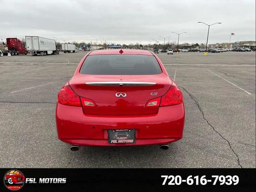 2013 INFINITI G37x Base