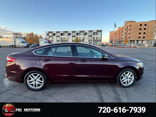 2013 Ford Fusion SE