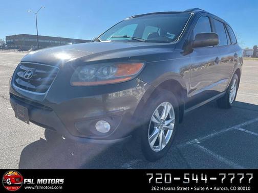 2011 Hyundai SANTA FE SE