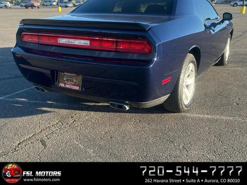 2014 Dodge Challenger SXT
