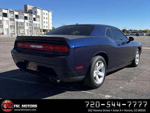 2014 Dodge Challenger SXT