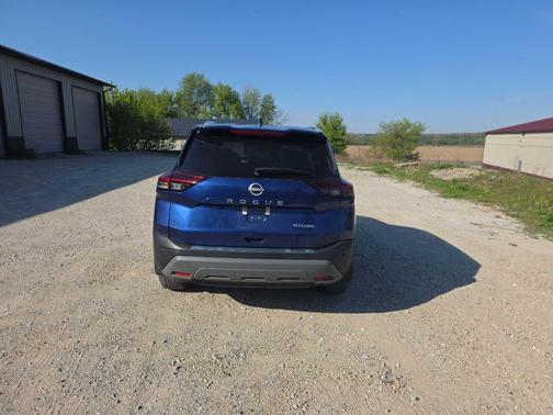 Caspian Blue Metallic 2023 Nissan Rogue SV