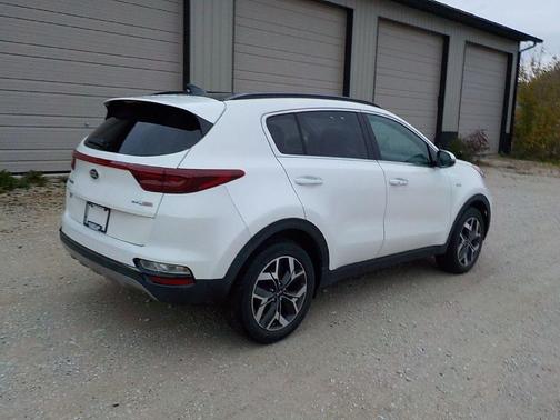 2022 Kia Sportage EX