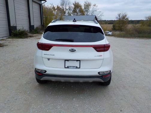 2022 Kia Sportage EX