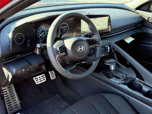 2025 Hyundai ELANTRA HEV SEL Sport