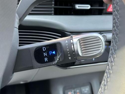 2025 Hyundai IONIQ 5 Limited