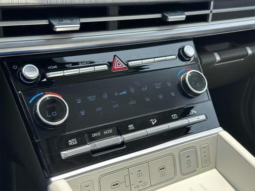 2025 Hyundai SANTA FE HEV Calligraphy