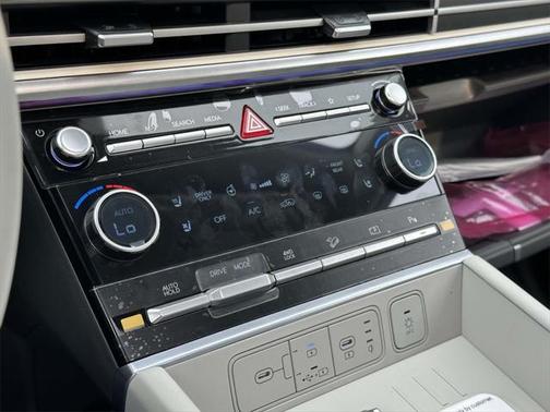 2025 Hyundai SANTA FE Limited