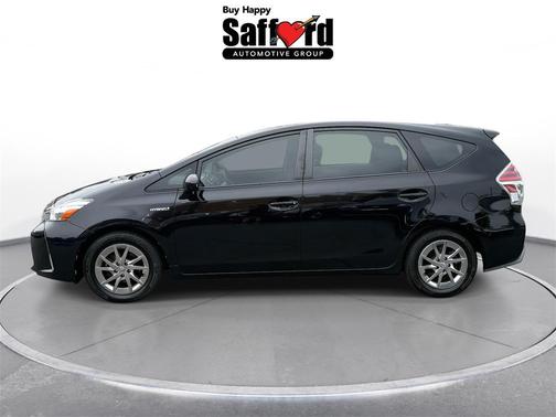 2015 Toyota Prius v Five