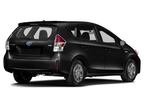 2015 Toyota Prius v Five