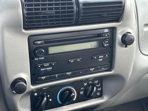 2005 Ford Ranger XL SuperCab