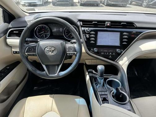 2018 Toyota Camry XLE