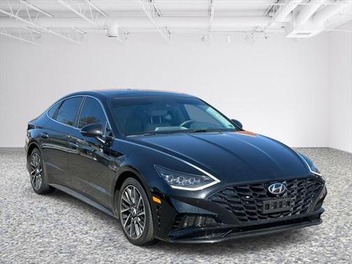2023 Hyundai SONATA Limited