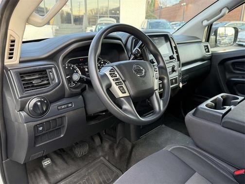 2022 Nissan Titan S