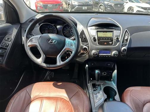 2010 Hyundai TUCSON Limited