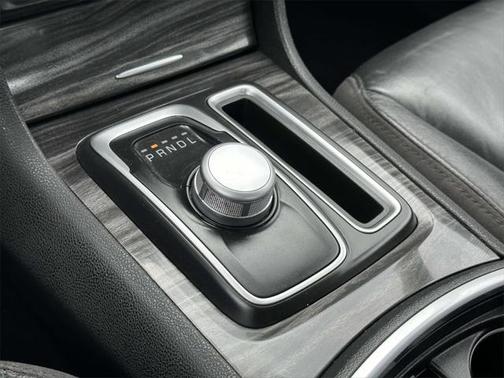 2019 Chrysler 300 Touring