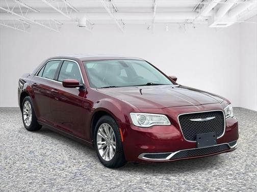 2019 Chrysler 300 Touring