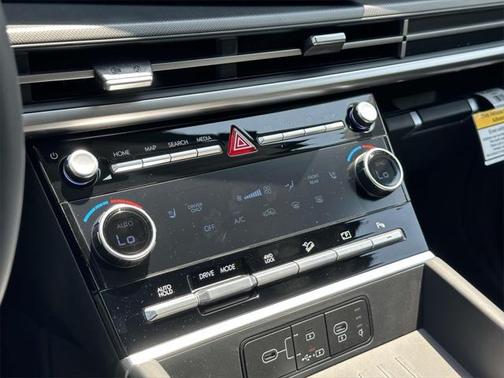 2025 Hyundai SANTA FE SEL 2.4