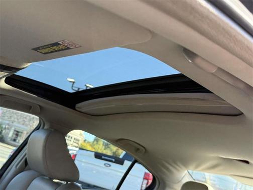 2010 Acura TL Technology