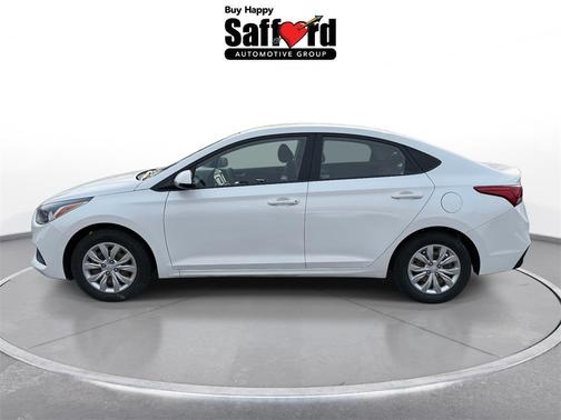 2020 Hyundai Accent SE
