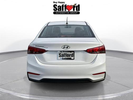 2020 Hyundai Accent SE