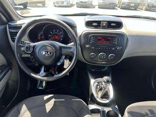 2015 Kia Soul Base