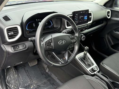 2023 Hyundai VENUE Limited