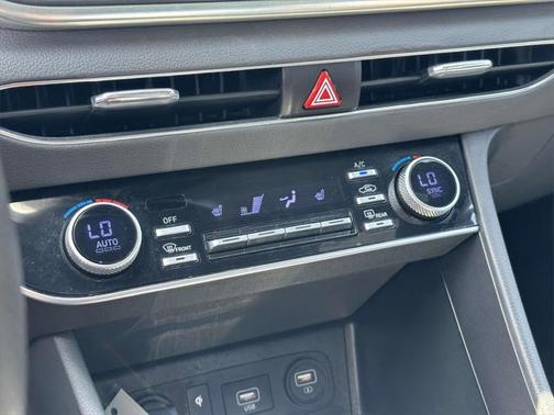 2022 Hyundai SONATA SEL Plus