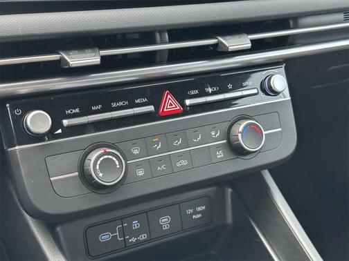 2025 Hyundai SANTA CRUZ SE