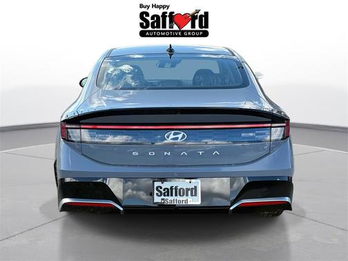 2026 Hyundai SONATA SEL
