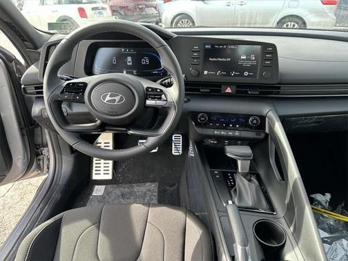2025 Hyundai ELANTRA Sport