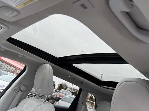 2019 Jeep Cherokee Overland