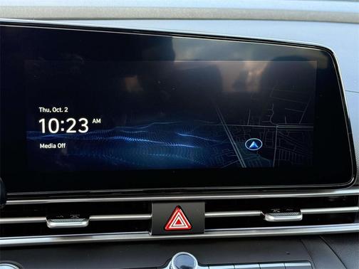 2025 Hyundai ELANTRA HEV Limited