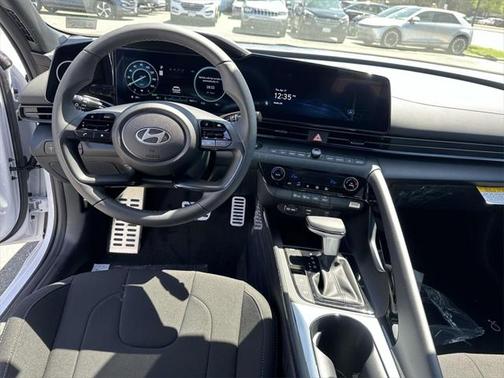 2025 Hyundai ELANTRA Sport