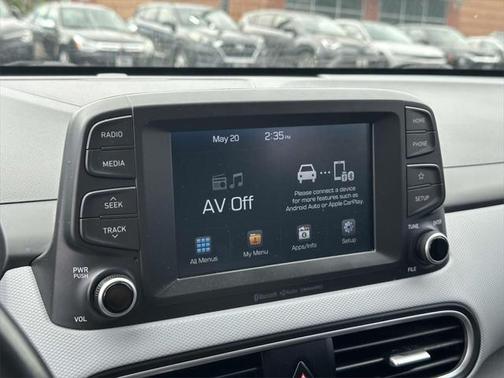 2018 Hyundai KONA SEL