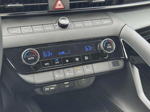 2025 Hyundai ELANTRA Sport