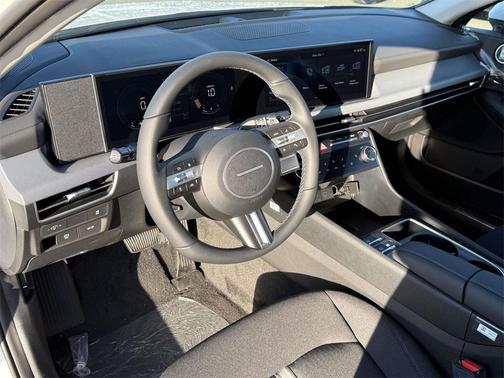 2026 Hyundai SONATA SEL