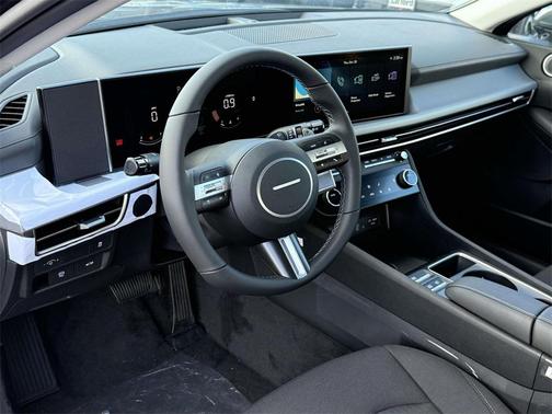 2026 Hyundai SONATA SEL