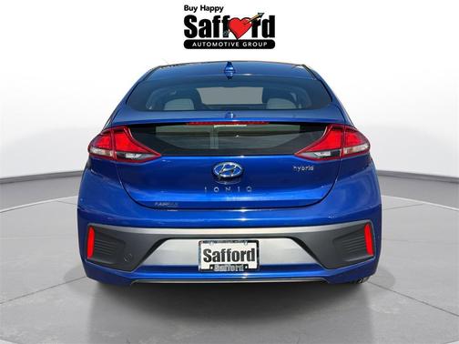 2022 Hyundai IONIQ Hybrid SE