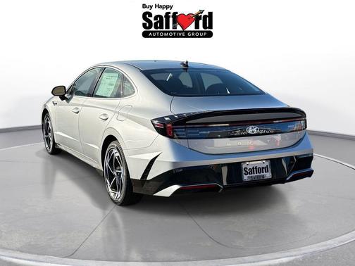 2026 Hyundai SONATA SEL