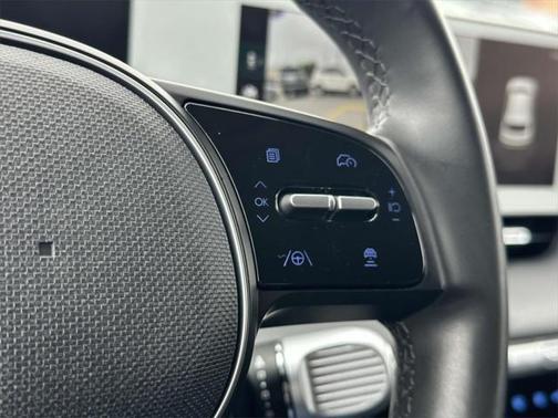 2022 Hyundai IONIQ 5 SE