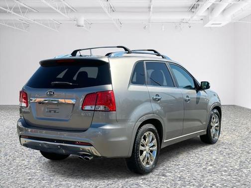 2011 Kia Sorento SX