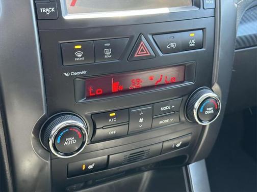2011 Kia Sorento SX