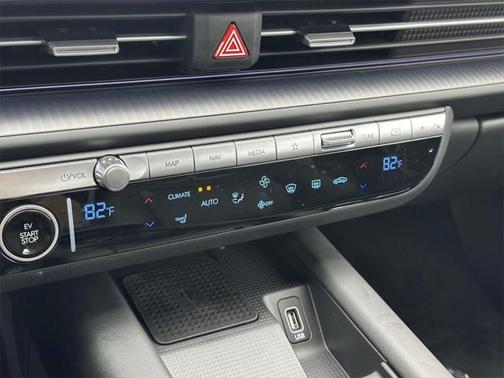 2025 Hyundai IONIQ 6 SE