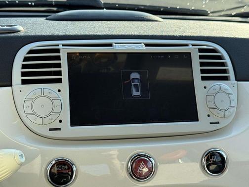 Bianco Perla (Pearl White Tri-Coat) 2015 FIAT 500e Battery Electric