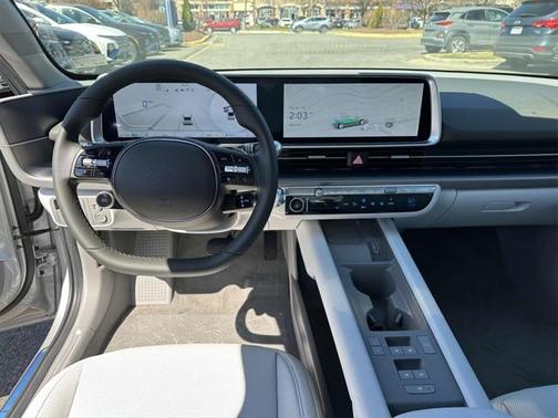 2025 Hyundai IONIQ 6 SE